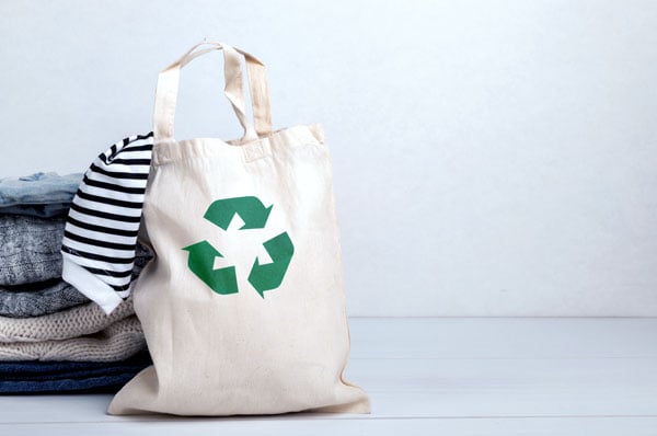 Sustainable E-Commerce: Every Step Counts